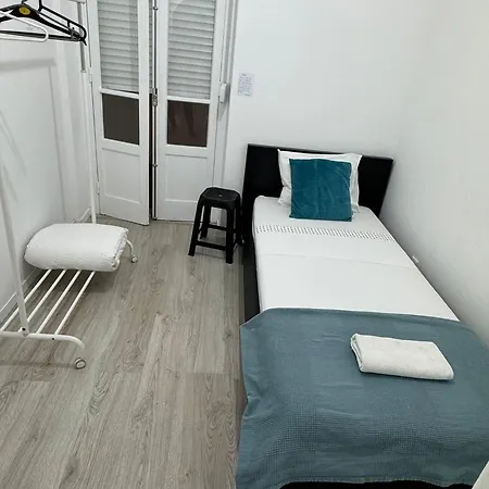 Room Alvalade Lisbon Exterior photo