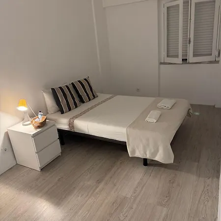 Room Alvalade Lisbon Exterior photo
