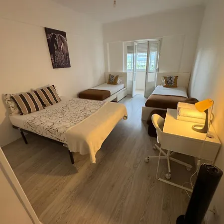 Room Alvalade Lisbon Exterior photo